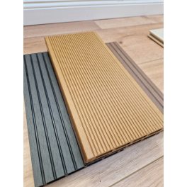 WPC teraszburkolat standard natúr tölgy 2,9 m deszka